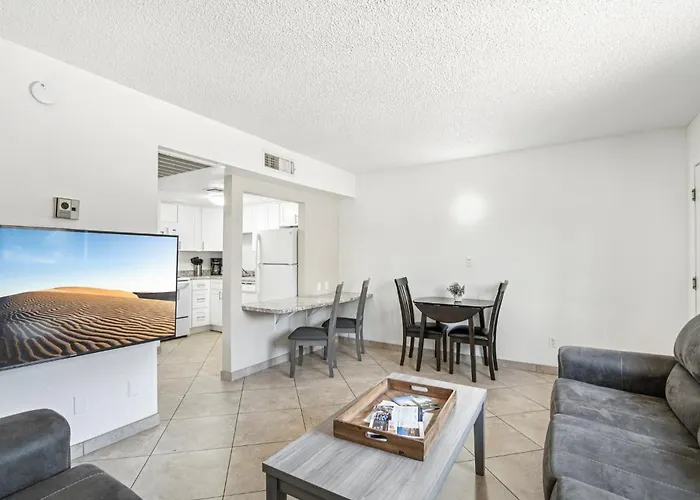 248 Fully Furnished 1br Suite-pet Friendly * Scottsdale