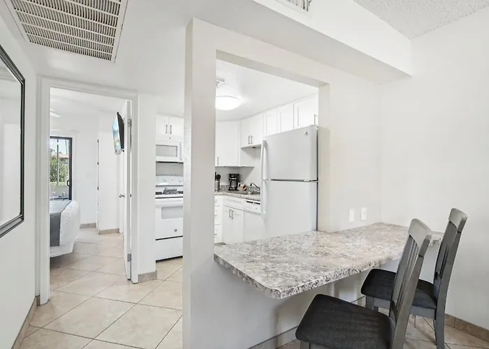 248 Fully Furnished 1br Suite-pet Friendly Scottsdale